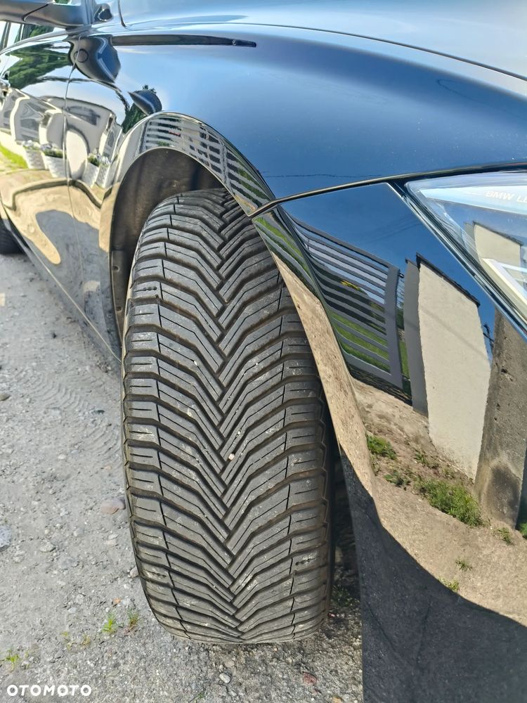 BMW Seria 3 318d - 24