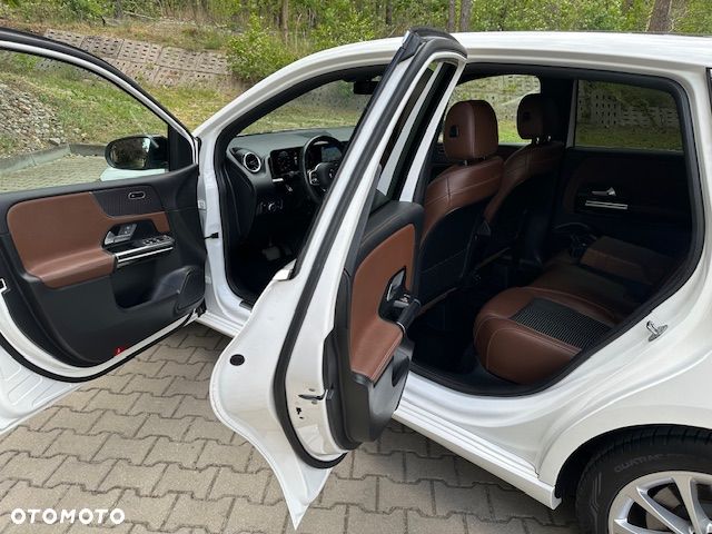 Mercedes-Benz Klasa B 250 7G-DCT Edition 2020 - 37