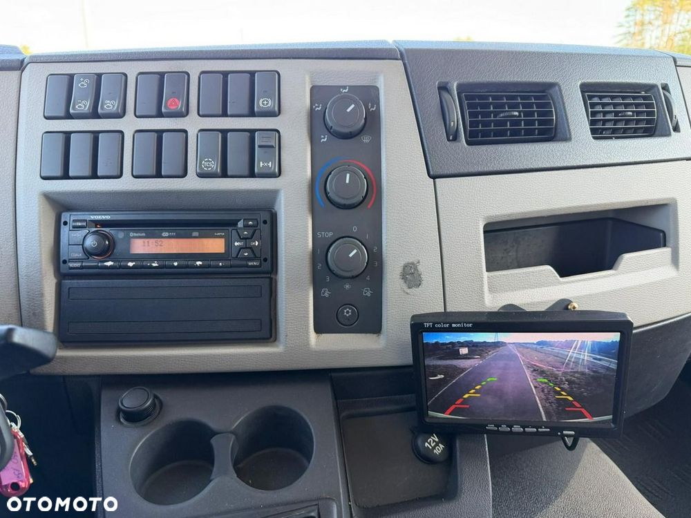Volvo FL 250 KLIMA PODUSZKA WINDA KLAPA PRZEBIEG UDOKUMENTOWANY - 20