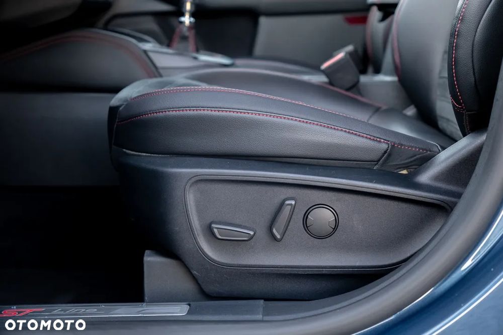 Ford Kuga - 22