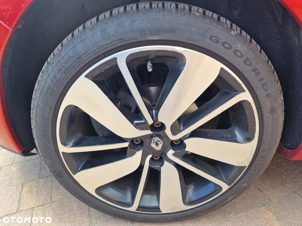 Renault Clio 0.9 TCe Business - 29