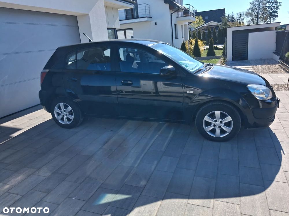 Kia Rio 1.5 CRDi Comfort + - 2