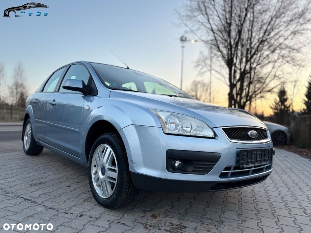 Ford Focus 1.6 Ti-VCT Ghia - 1
