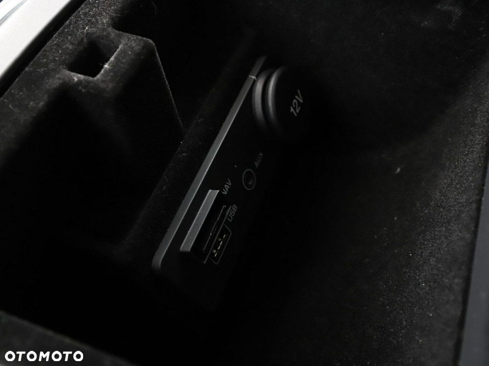 Land Rover Range Rover Evoque 2.0TD4 HSE - 29