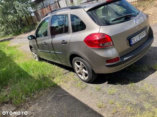 Renault Clio - 3