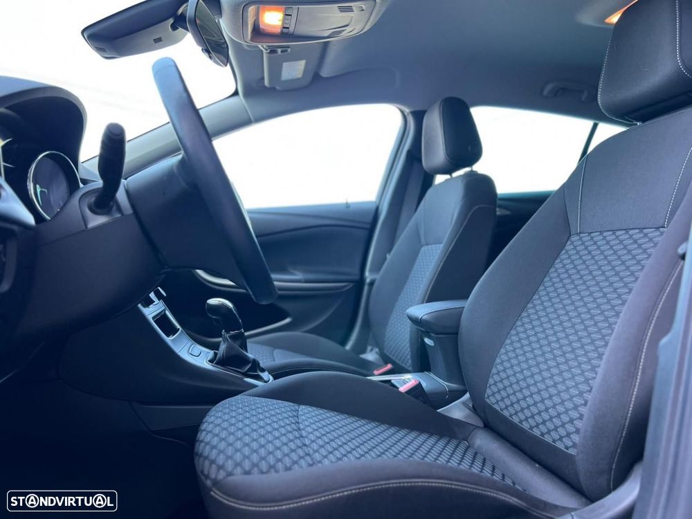 Opel Astra 1.2 Turbo S&S Elegance - 6
