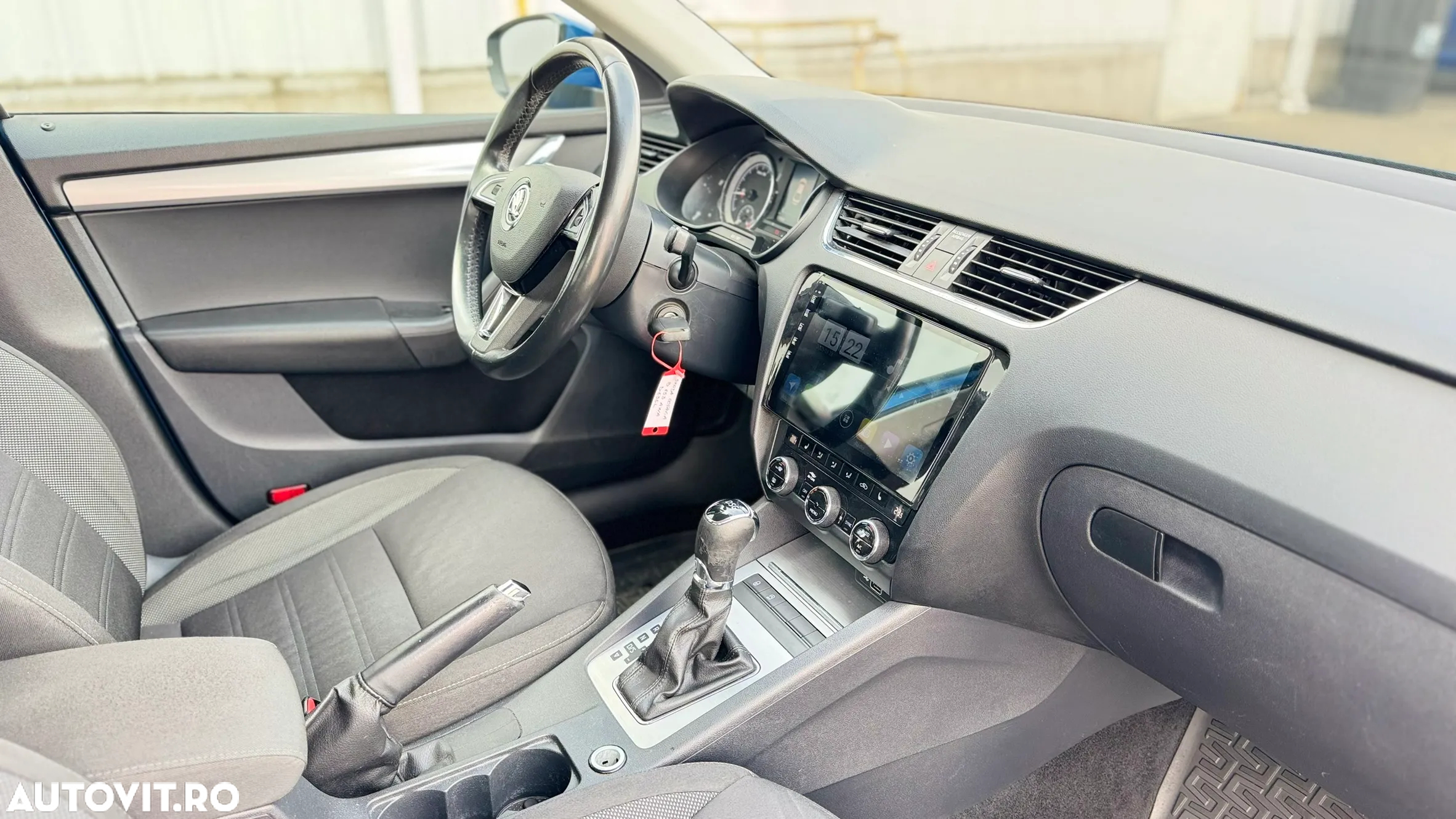 Skoda Octavia 1.6 TDI DSG Ambition - 10