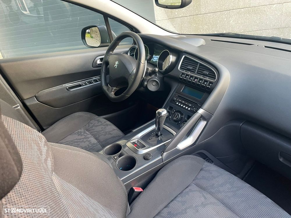 Peugeot 3008 1.6 e-HDi Allure J18 2-Tronic - 10