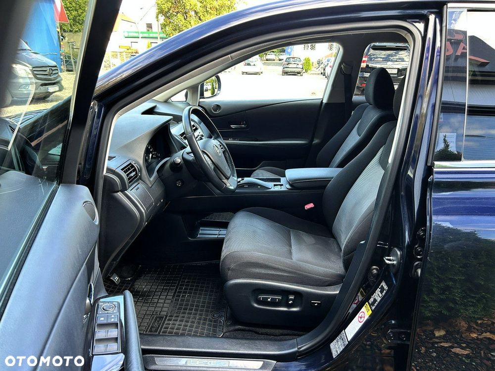 Lexus RX - 10