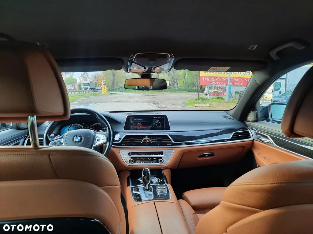 BMW Seria 7 730d xDrive - 19