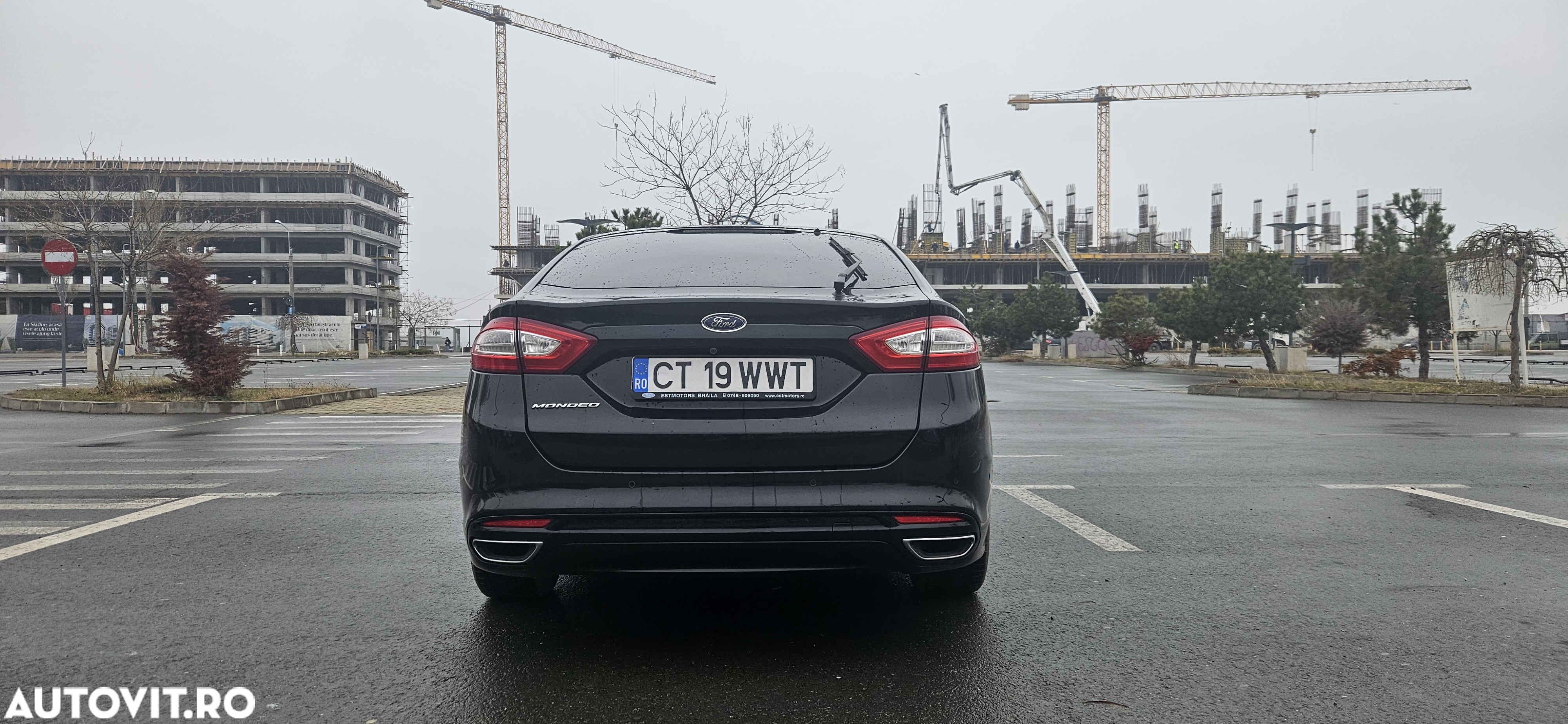 Ford Mondeo 2.0 TDCi Powershift AWD Business - 2
