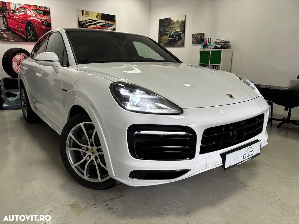 Porsche Cayenne Coupe - 3