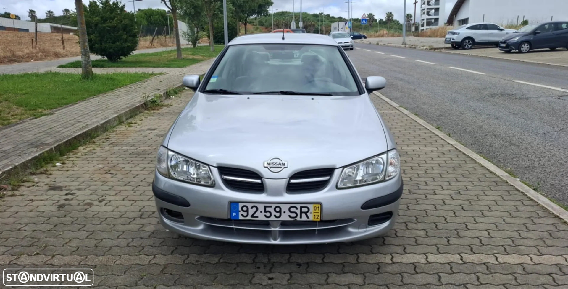 Nissan Almera 1.5 Comfort AC - 2
