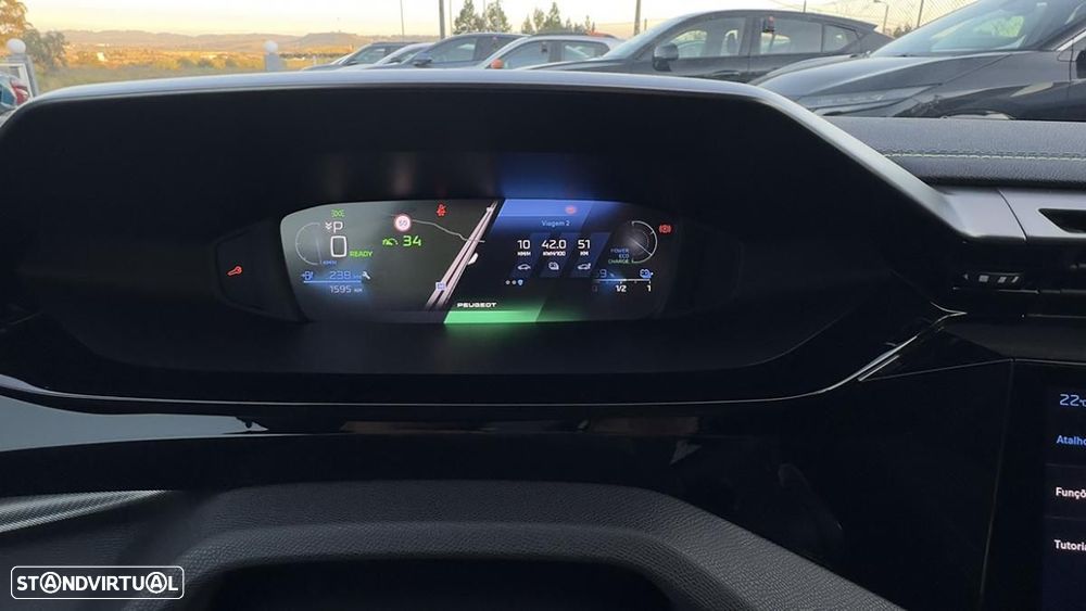 Peugeot E-408 58 kWh GT - 25
