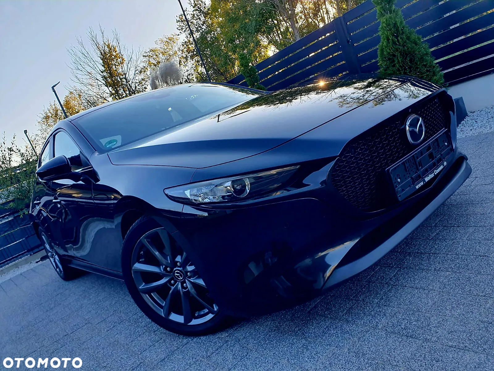 Mazda 3 e-SKYACTIV-G 2.0 M HYBRID - 2