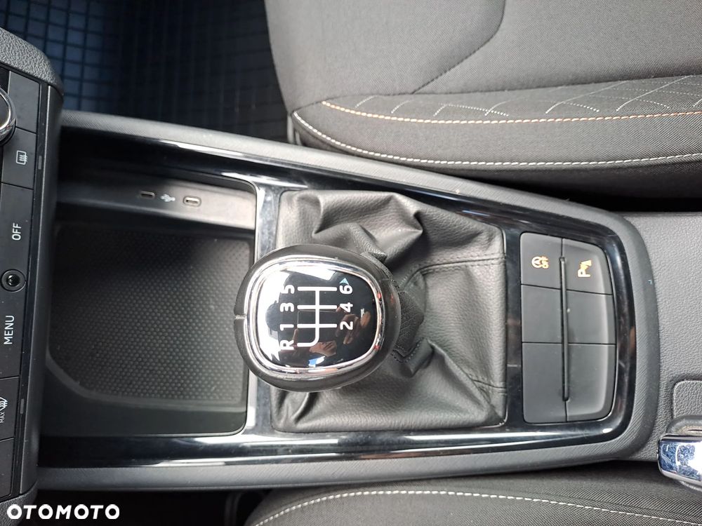 Skoda Kamiq 1.0 TSI Ambition - 17