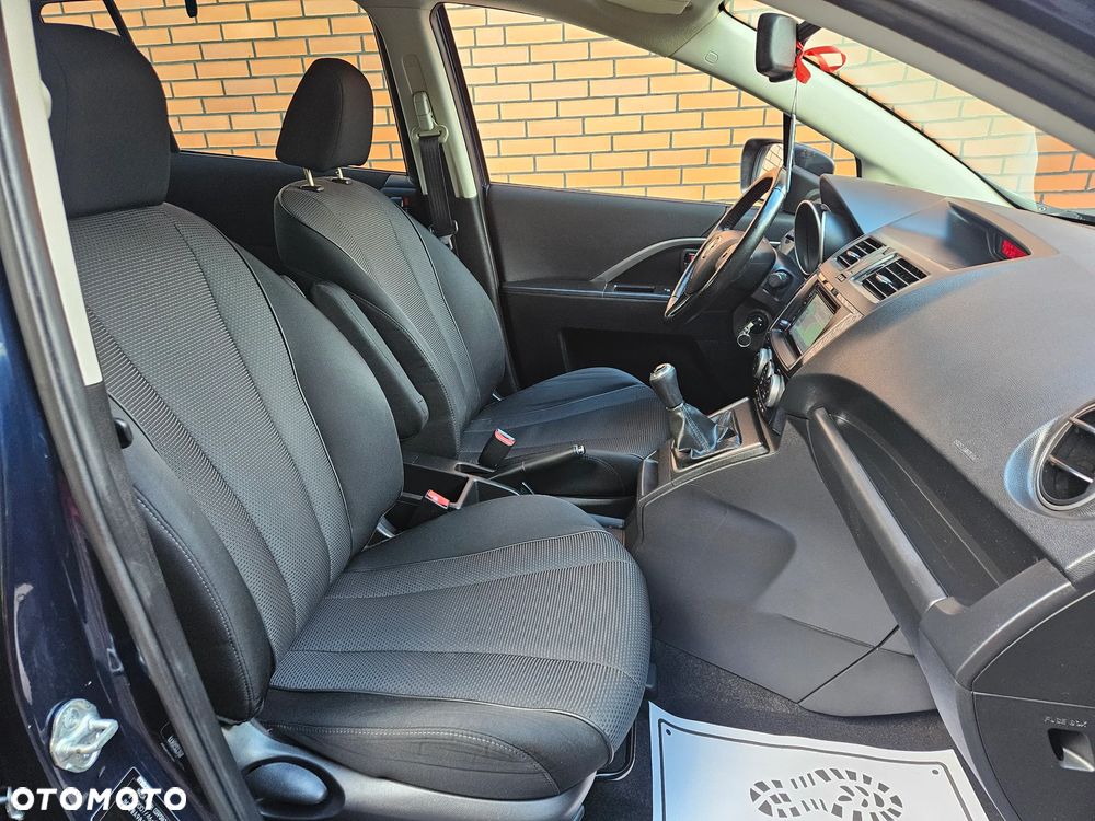 Mazda 5 - 12