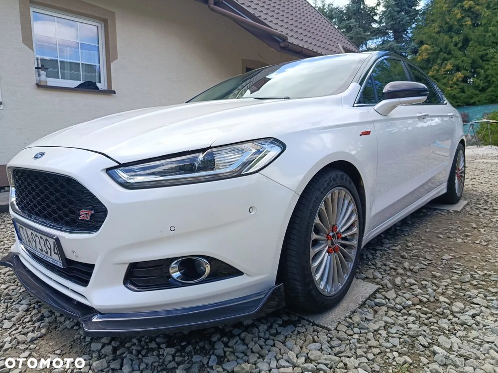 Ford Fusion 2.0 EcoBoost Titanium - 2