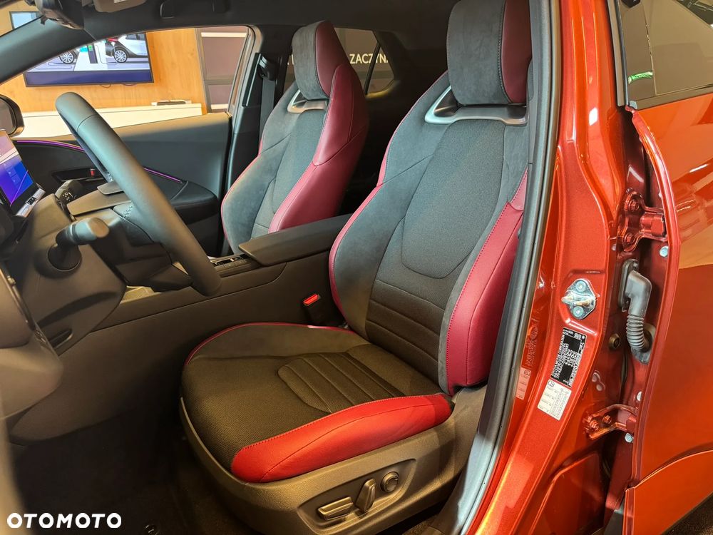 Toyota C-HR 2.0 PHEV Dynamic Force Tokyo Edition - 14