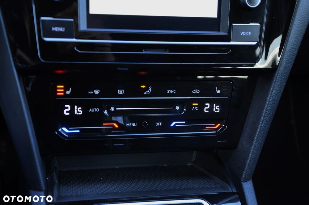 Volkswagen Passat 2.0 TDI EVO Business DSG - 14
