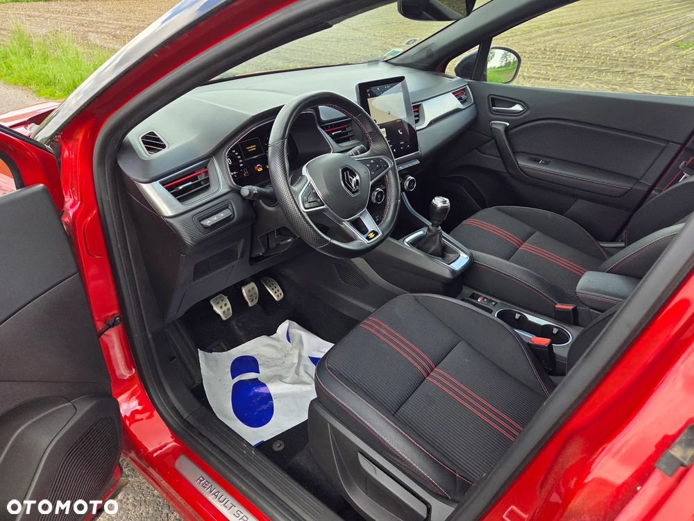 Renault Captur 1.3 TCe mHEV R.S Line - 17