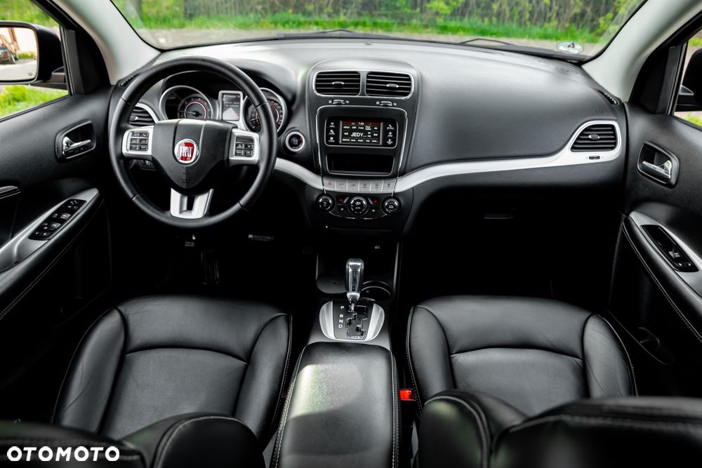 Fiat Freemont 3.6 V6 Lounge - 28