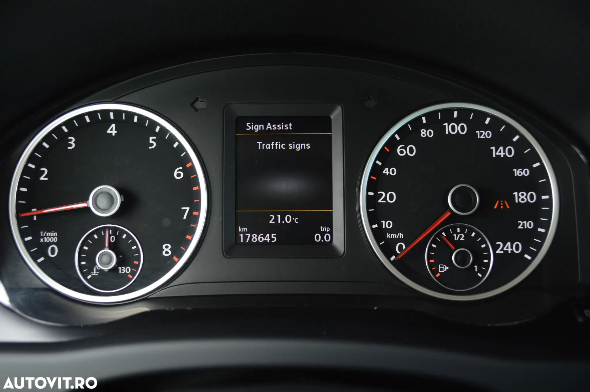 Volkswagen Tiguan 1.4 TSI DSG BlueMotion Technology Sport & Style - 29