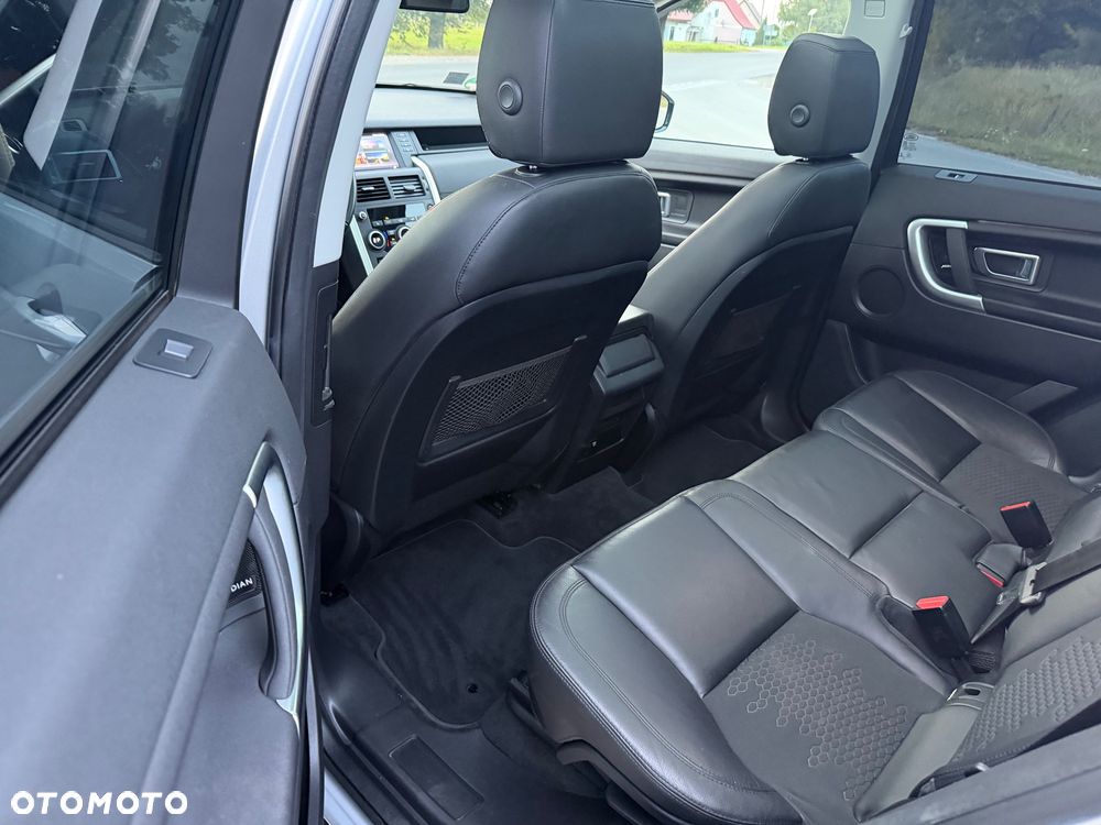Land Rover Discovery 2.0 TD4 HSE Luxury - 13