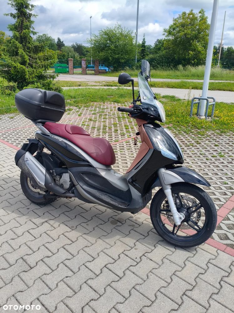 Piaggio Beverly - 32