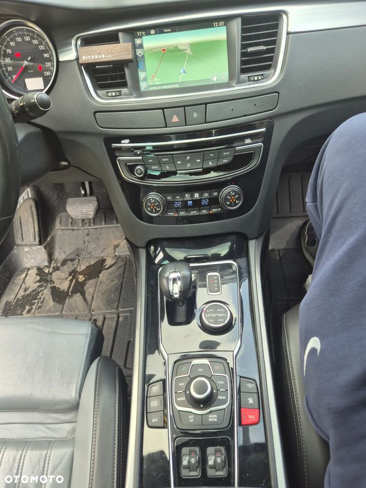 Peugeot 508 RXH 2.0 HDi HYbrid4 - 18