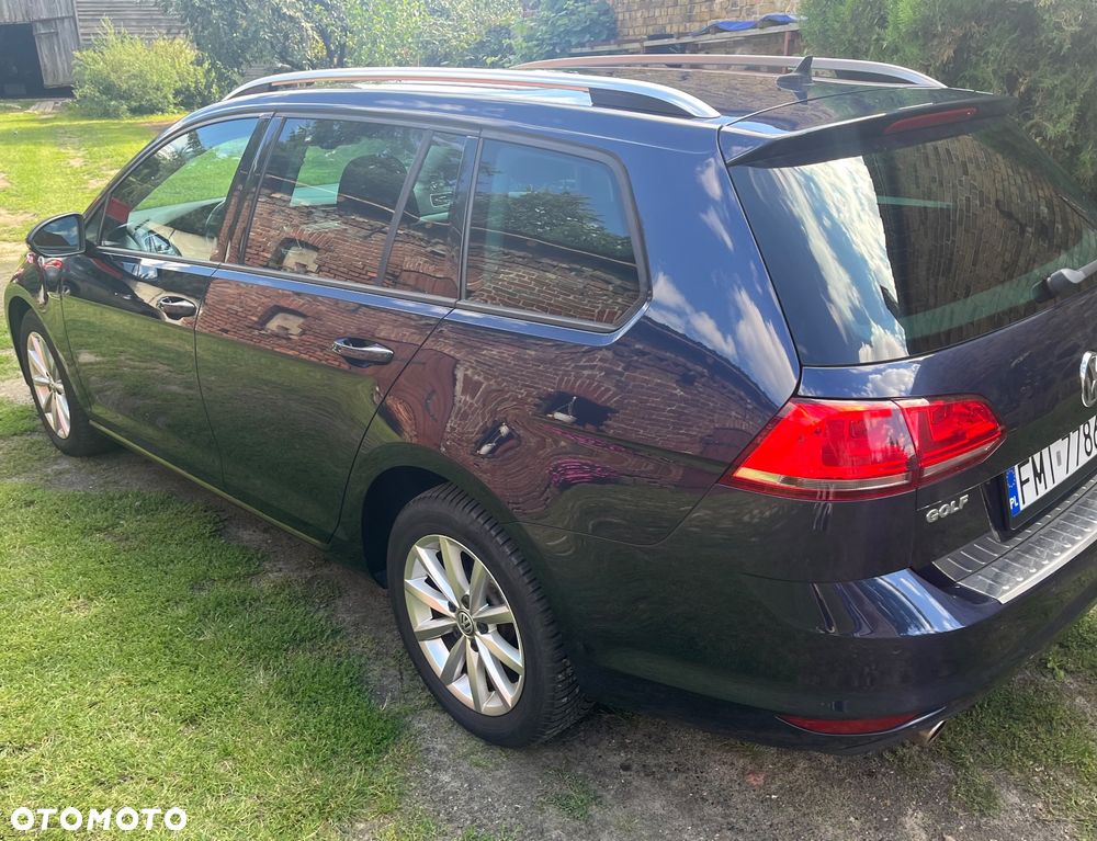Volkswagen Golf - 5