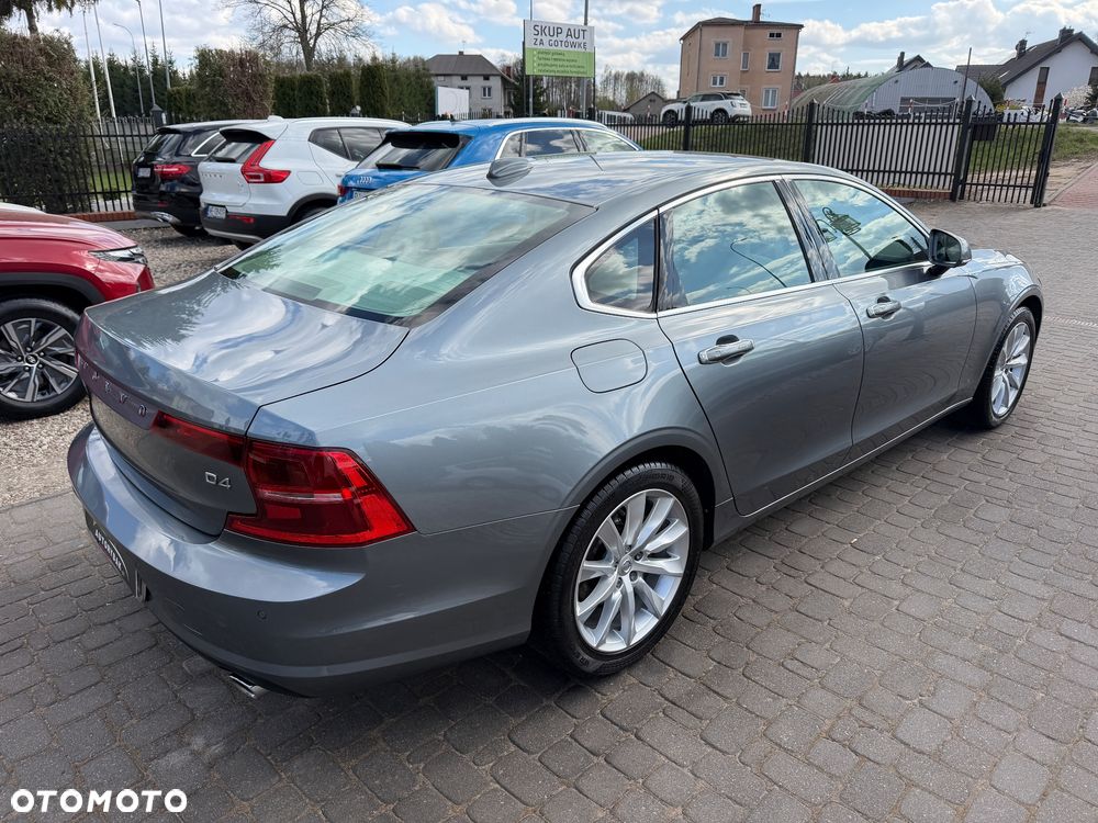 Volvo S90 D4 Inscription - 4