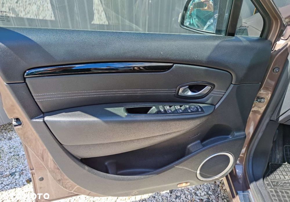 Renault Grand Scenic TCe 130 Dynamique - 10