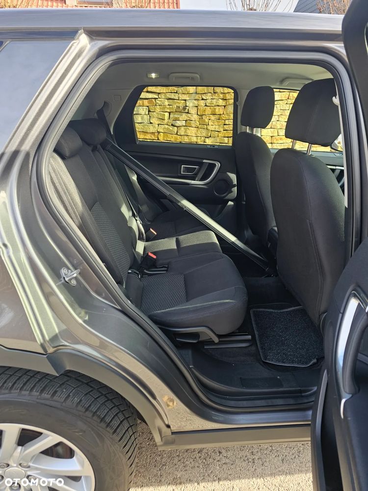 Land Rover Discovery Sport 2.0 D150 - 23