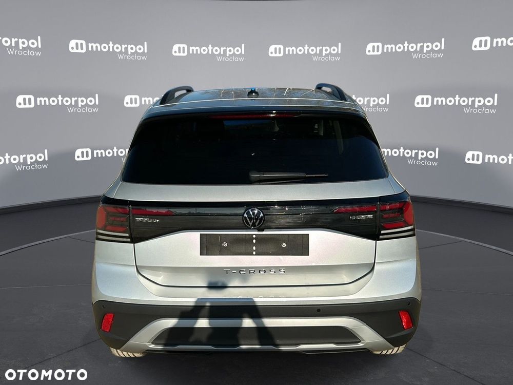 Volkswagen T-Cross - 16