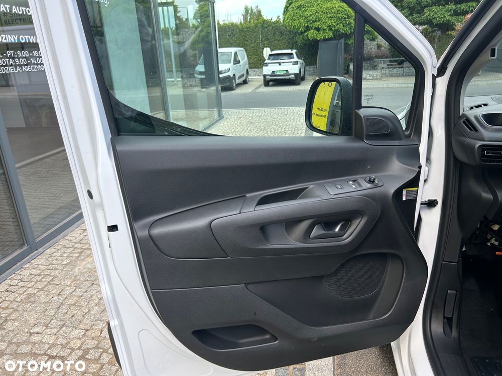 Opel Combo XL L2 - 13