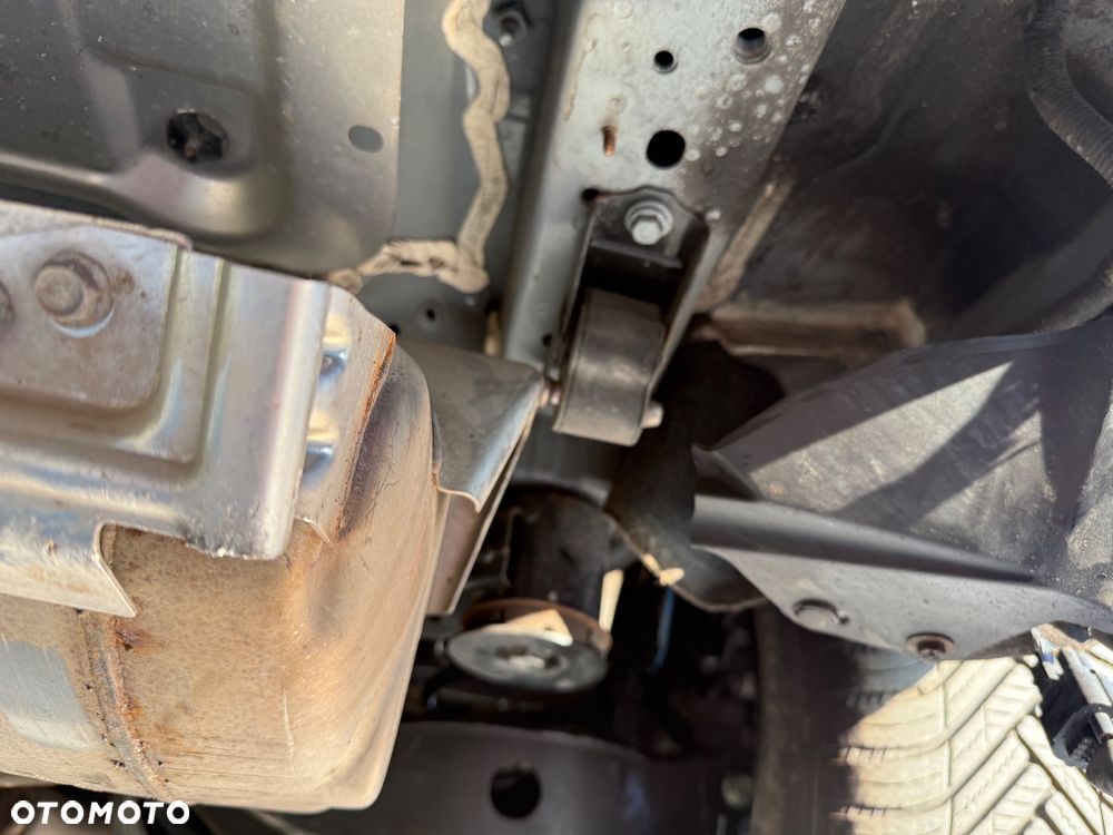 Nissan X-Trail 1.5 VC-T mHEV N-Connecta 2WD Xtronic - 16