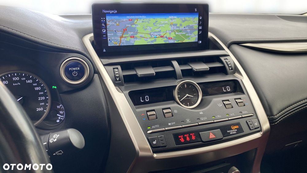 Lexus NX 300h F Impression AWD - 20