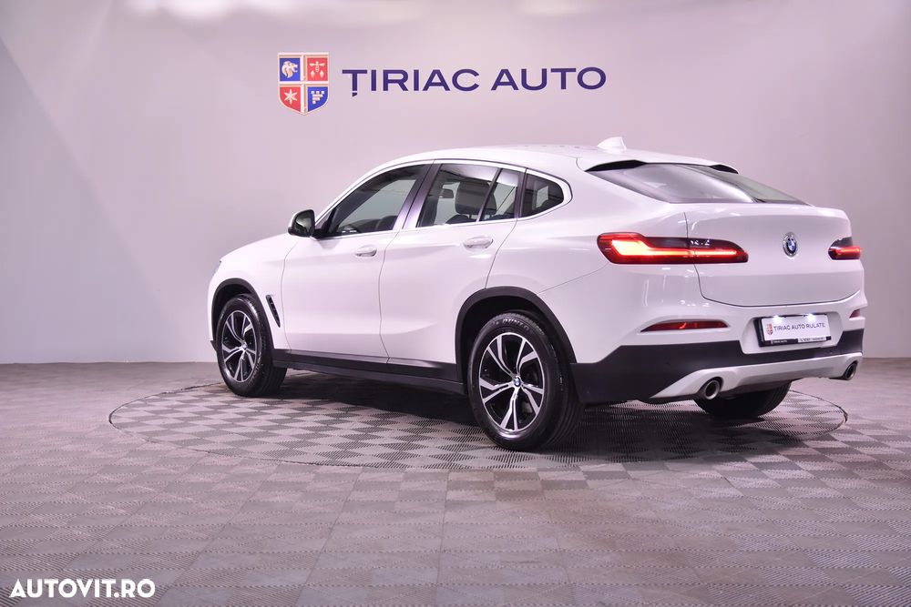 BMW X4 xDrive20i AT - 3