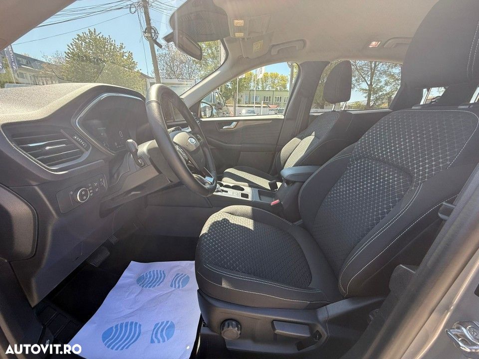 Ford Kuga - 15