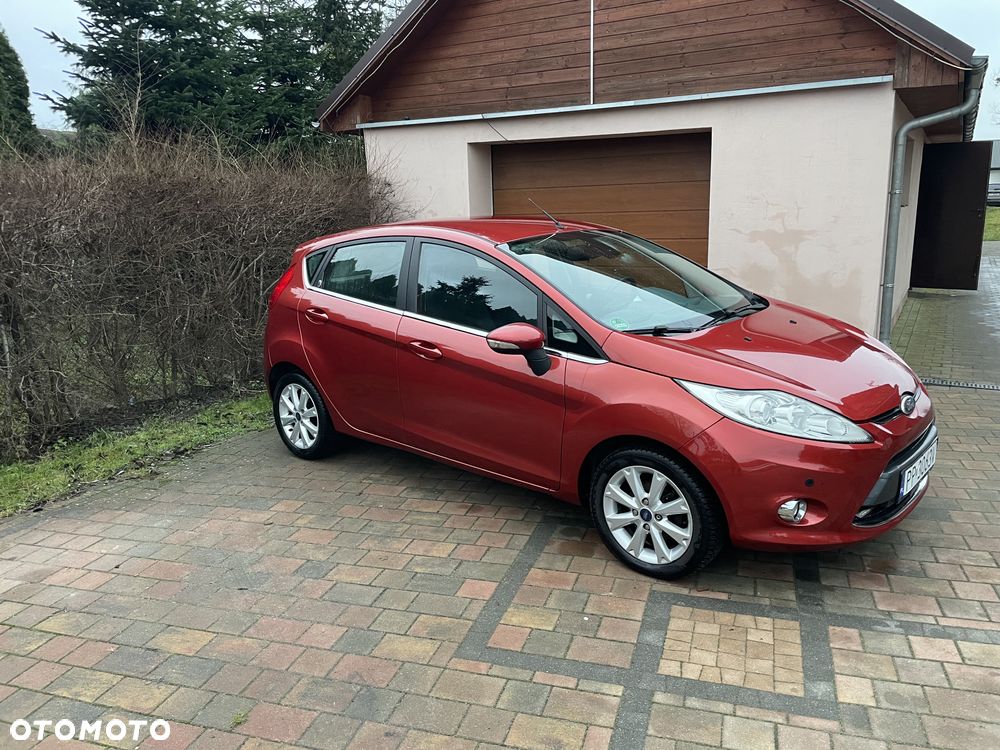 Ford Fiesta 1.4 Ghia - 5