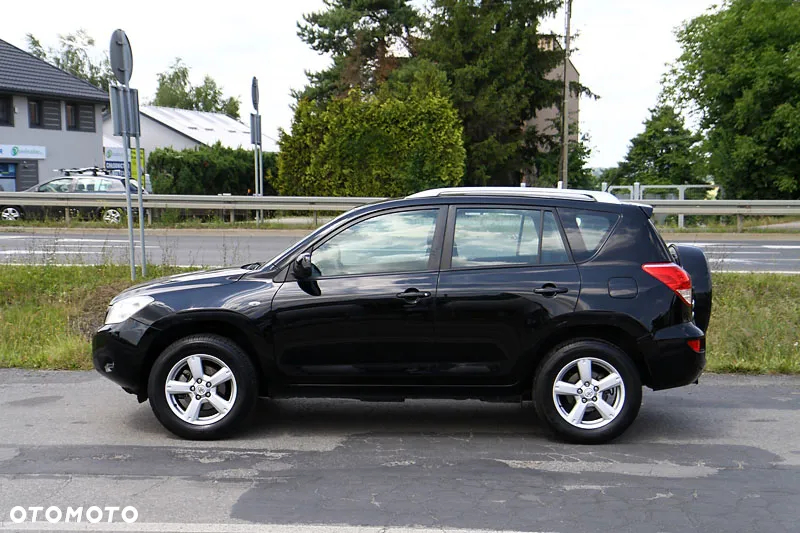 Toyota RAV4 2.0 4x4 - 6