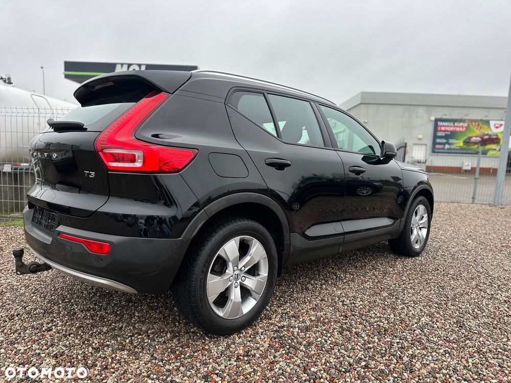 Volvo XC 40 T3 Momentum Pro - 5