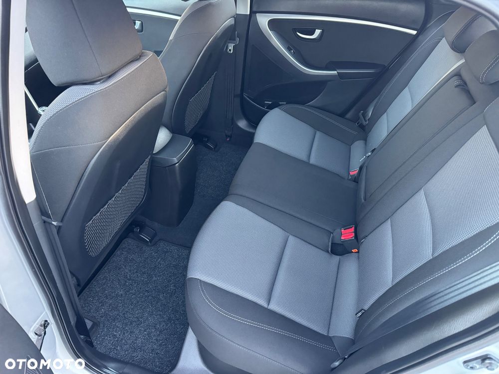 Hyundai i30 - 27