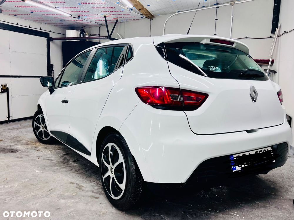 Renault Clio 1.2 16V Life - 1