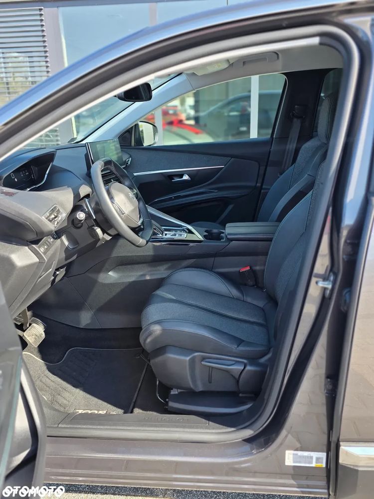 Peugeot 3008 1.2 PureTech Allure Pack S&S EAT8 - 23