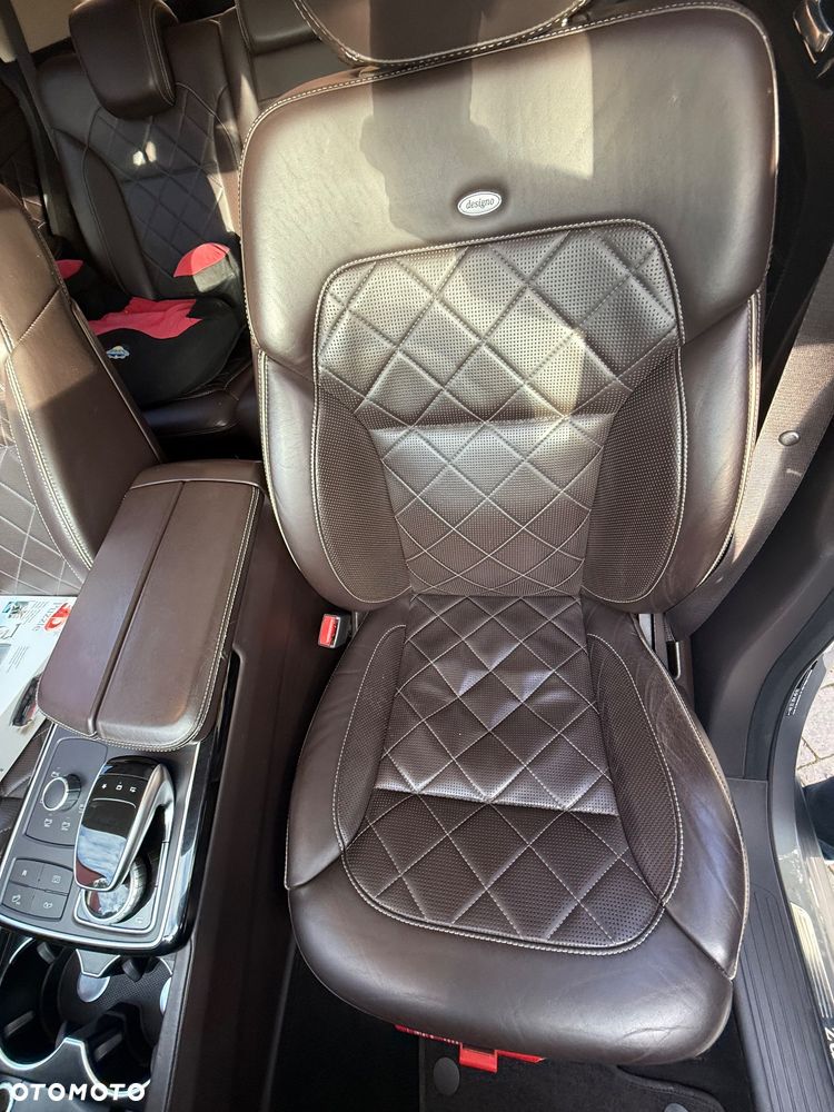 Mercedes-Benz GLE 350 d 4-Matic - 39