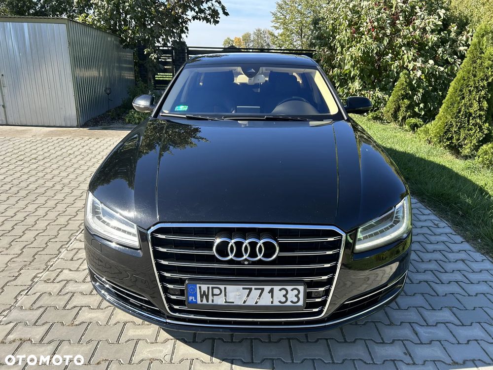 Audi A8 - 2