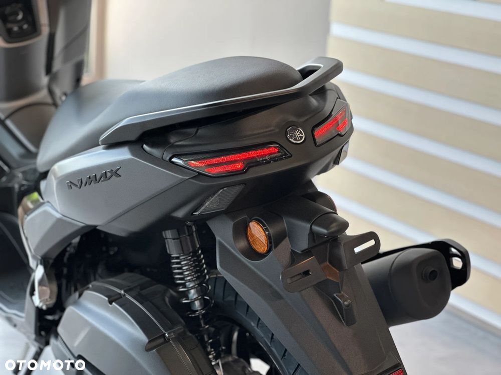 Yamaha NMAX - 5