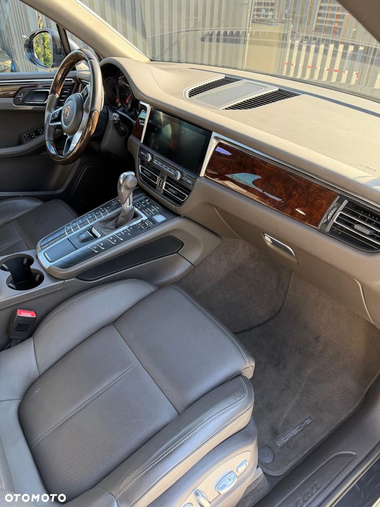 Porsche Macan Standard - 7
